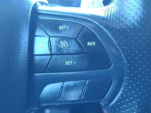 Photo of 2018 DB Black Dodge Durango