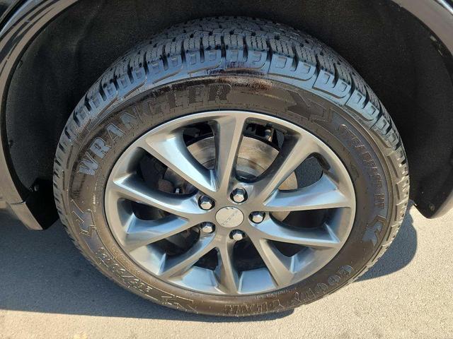Photo of 2018 DB Black Dodge Durango