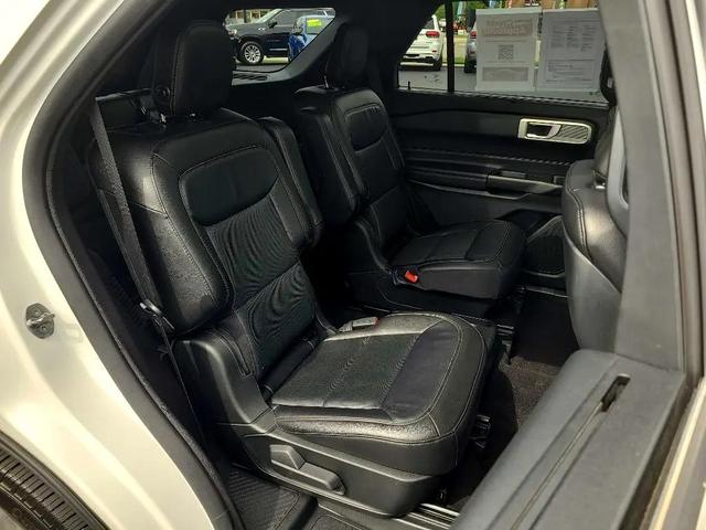 Photo of 2020 WHITE Ford Explorer