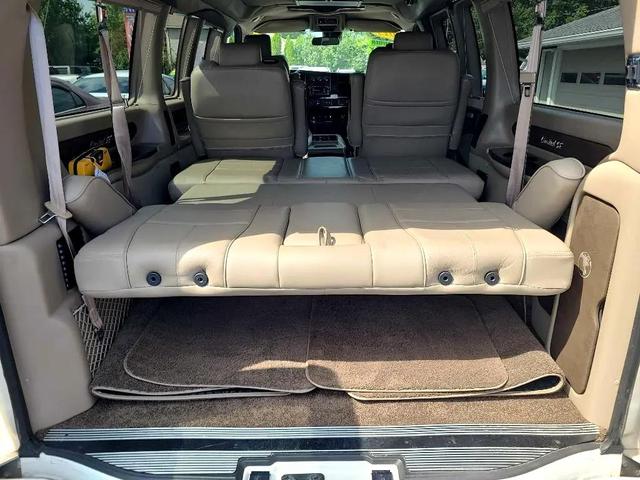 Photo of 2019 Summit White GMC Savana 2500