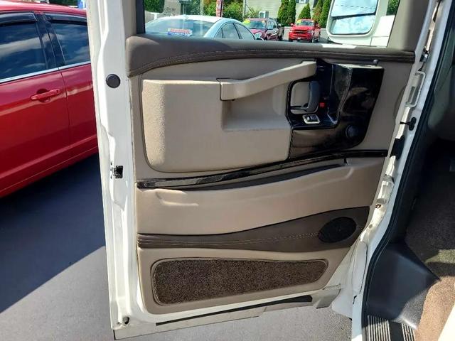 Photo of 2019 Summit White GMC Savana 2500