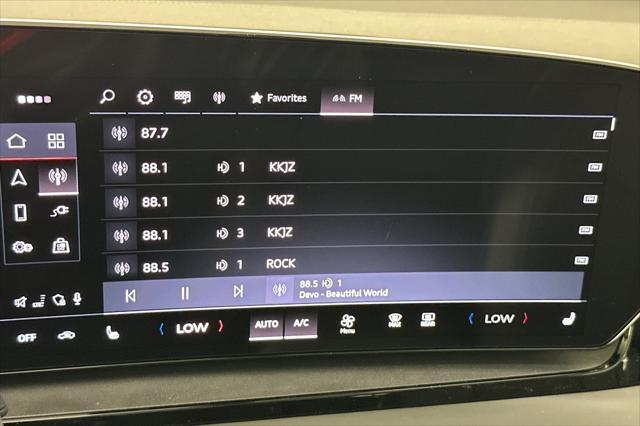 Photo of 2025 Mythos Black Metallic Audi Q6 e-tron