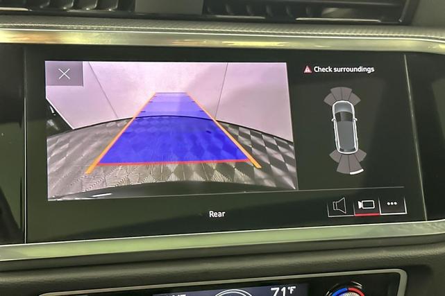 Photo of 2025 Mythos Black Metallic Audi Q3