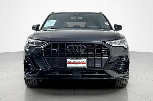 Photo of 2025 Mythos Black Metallic Audi Q3