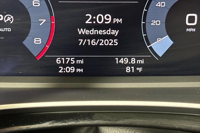 Photo of 2024 Chronos Gray Metallic Audi Q3