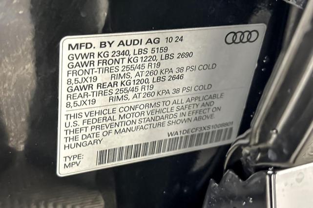 Photo of 2025 Mythos Black Metallic Audi Q3