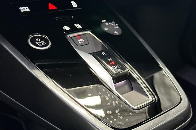 Photo of 2025 Pebble Gray Audi Q4 e-tron Sportback