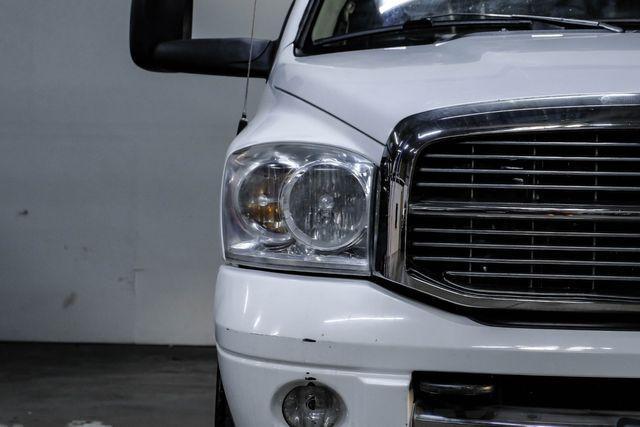 Photo of 2007 White Dodge Ram 2500