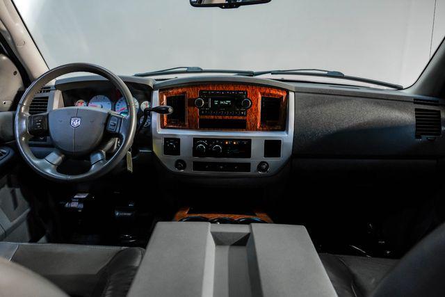 Photo of 2007 White Dodge Ram 2500