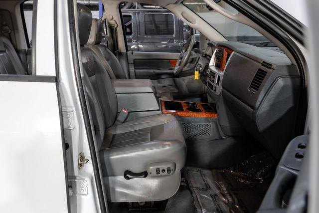 Photo of 2007 White Dodge Ram 2500