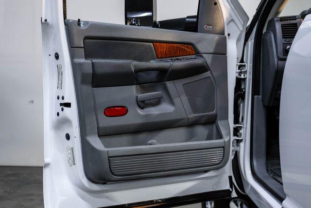 Photo of 2007 White Dodge Ram 2500