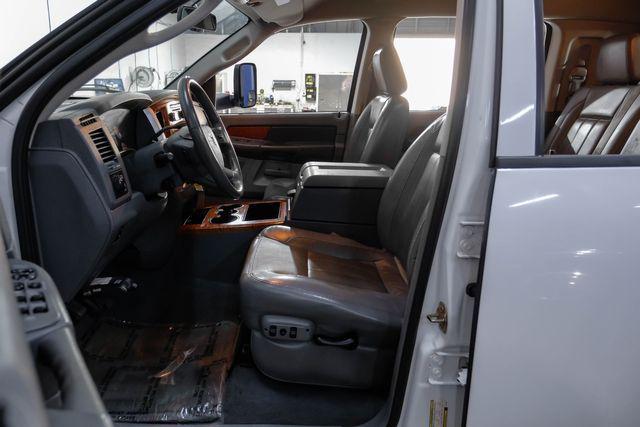 Photo of 2007 White Dodge Ram 2500