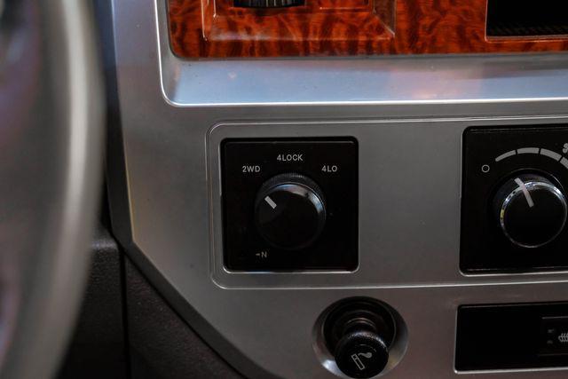 Photo of 2007 White Dodge Ram 2500