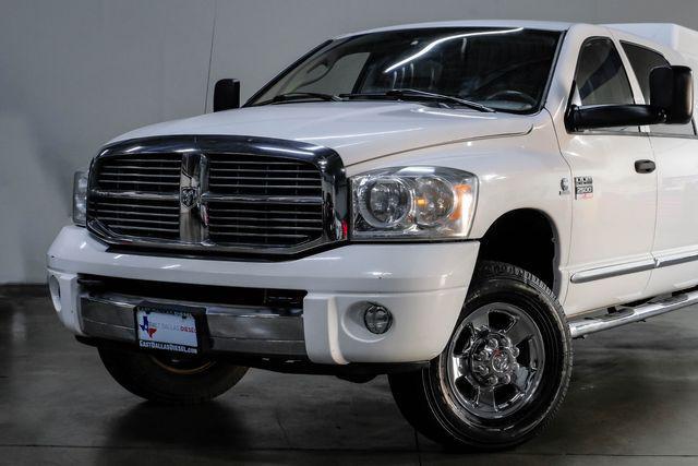 Photo of 2007 White Dodge Ram 2500
