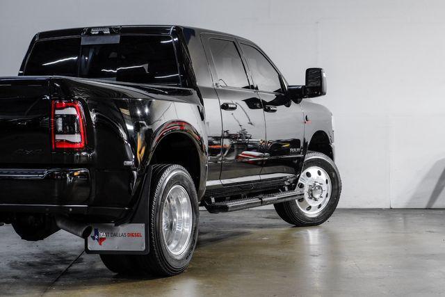 Photo of 2023 Diamond Black Crystal Pearlcoat RAM 3500