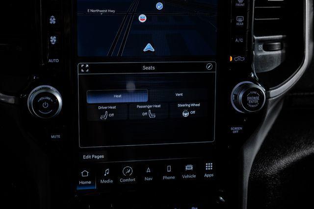 Photo of 2023 Diamond Black Crystal Pearlcoat RAM 3500