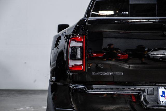 Photo of 2023 Diamond Black Crystal Pearlcoat RAM 3500