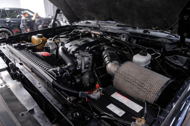 Photo of 1995 Black Ford F-350