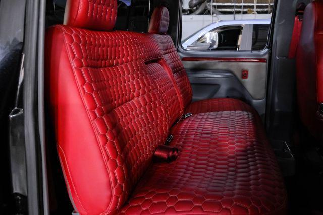 Photo of 1995 Black Ford F-350
