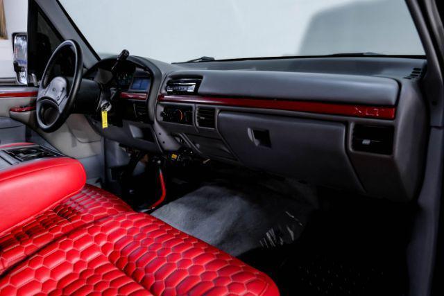 Photo of 1995 Black Ford F-350