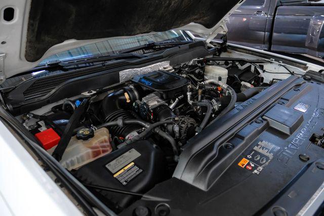 Photo of 2016 Summit White Chevrolet Silverado 3500