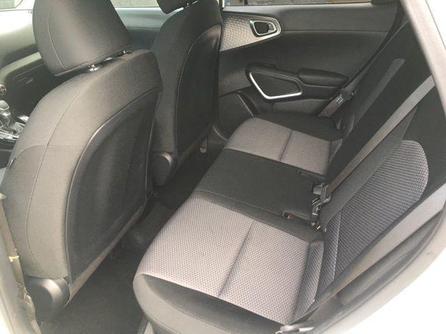 Photo of 2024 Snow White Pearl Kia Soul