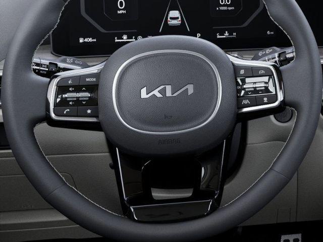 Photo of 2025 Wolf Gray Kia Sorento