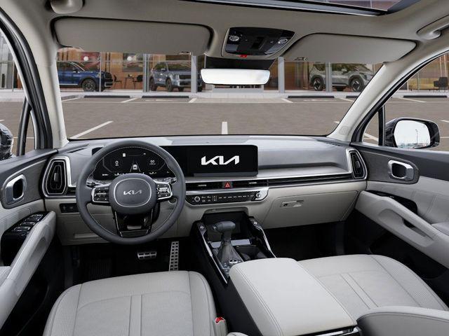 Photo of 2025 Wolf Gray Kia Sorento