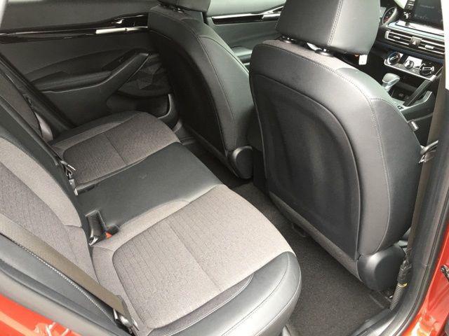 Photo of 2021 Mars Orange Kia Seltos