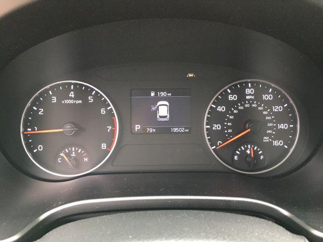 Photo of 2021 Mars Orange Kia Seltos