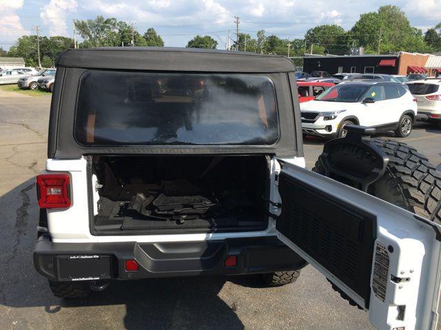 Photo of 2021 Bright White Clearcoat Jeep Wrangler
