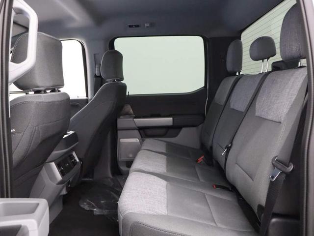 Photo of 2025 Oxford White Ford F-250