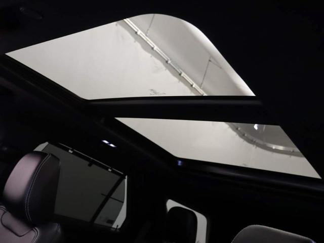 Photo of 2021 Infinite Blue Metallic Tinted Clearcoat Ford Explorer