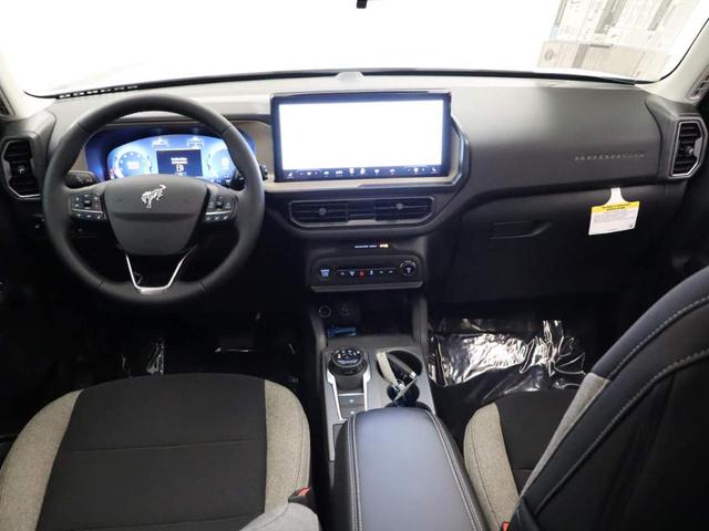 Photo of 2025 Oxford White Ford Bronco Sport