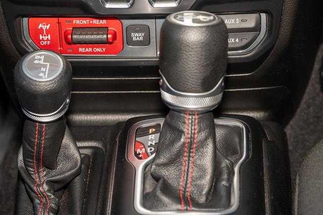 Photo of 2020 Bright White Clearcoat Jeep Wrangler
