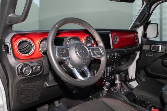 Photo of 2020 Bright White Clearcoat Jeep Wrangler