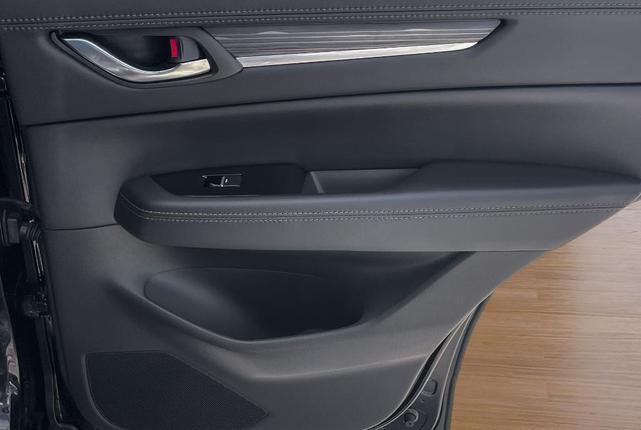 Photo of 2022 Jet Black Mica Mazda CX-5
