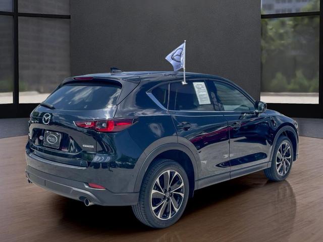 Photo of 2022 Jet Black Mica Mazda CX-5