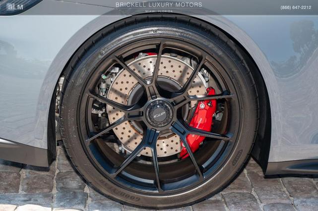 Photo of 2023 Arctic Grey Porsche 911