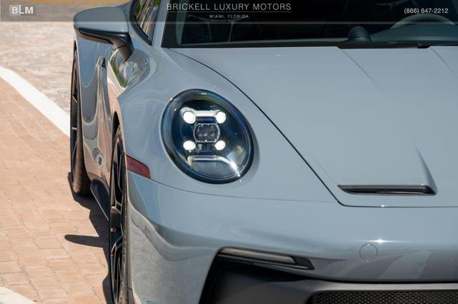 Photo of 2023 Arctic Grey Porsche 911