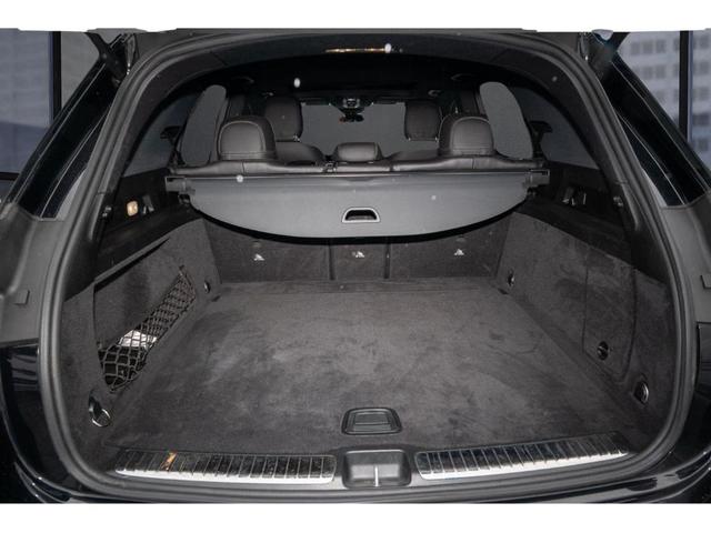 Photo of 2022 Black Mercedes-Benz GLE 350