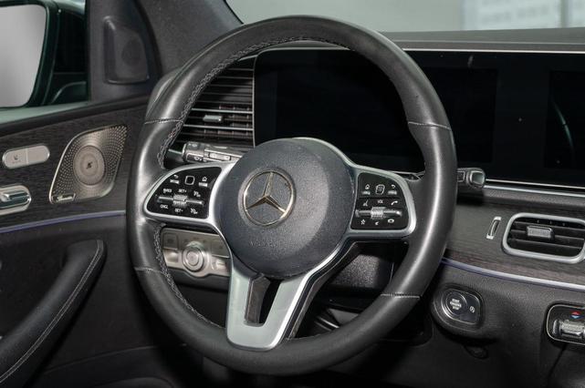 Photo of 2022 Black Mercedes-Benz GLE 350