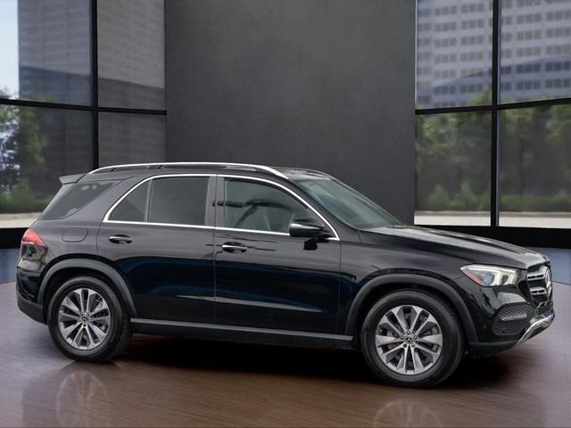 Photo of 2022 Black Mercedes-Benz GLE 350