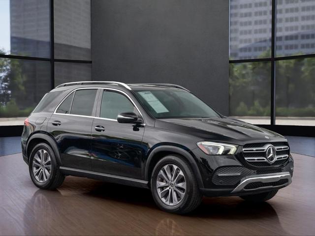 Photo of 2022 Black Mercedes-Benz GLE 350