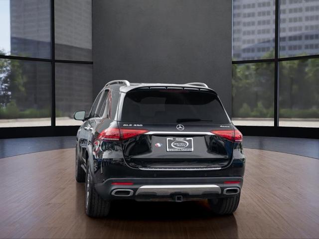 Photo of 2022 Black Mercedes-Benz GLE 350