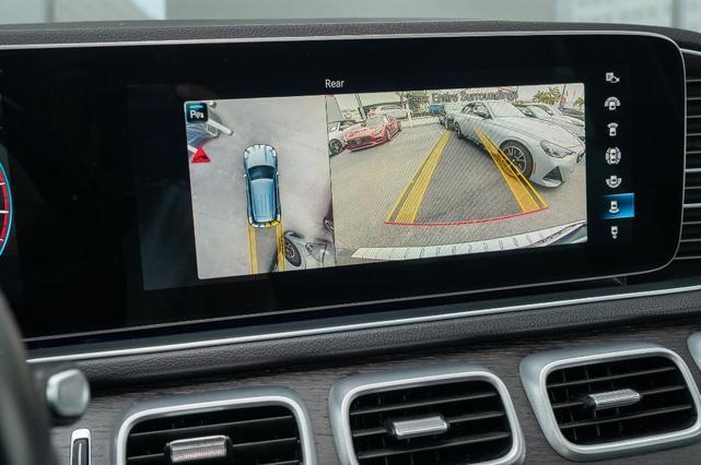 Photo of 2022 Black Mercedes-Benz GLE 350
