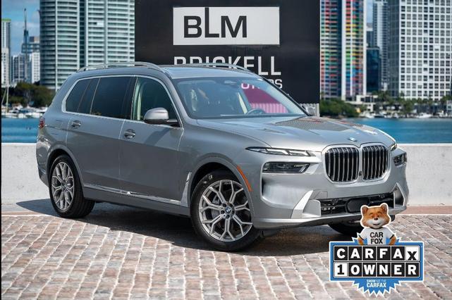 2025 BMW X7