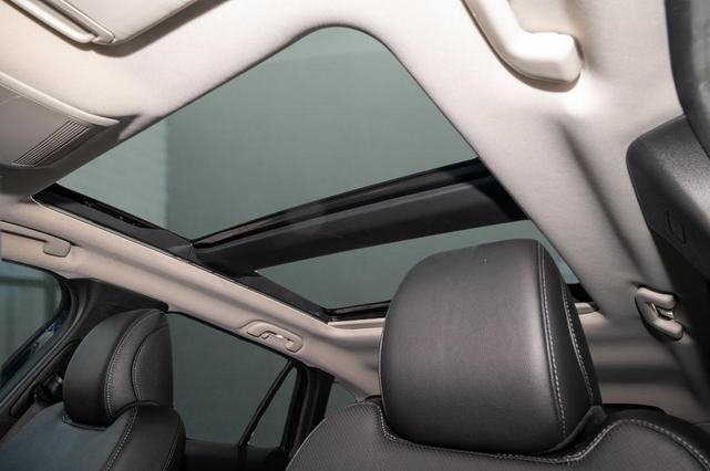 Photo of 2025 Ingot Mazda CX-50 Hybrid