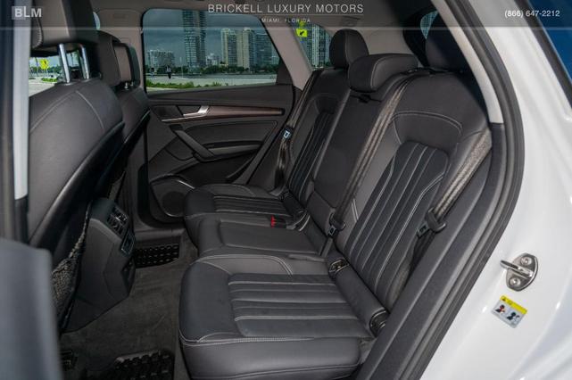 Photo of 2021 Ibis White Audi Q5