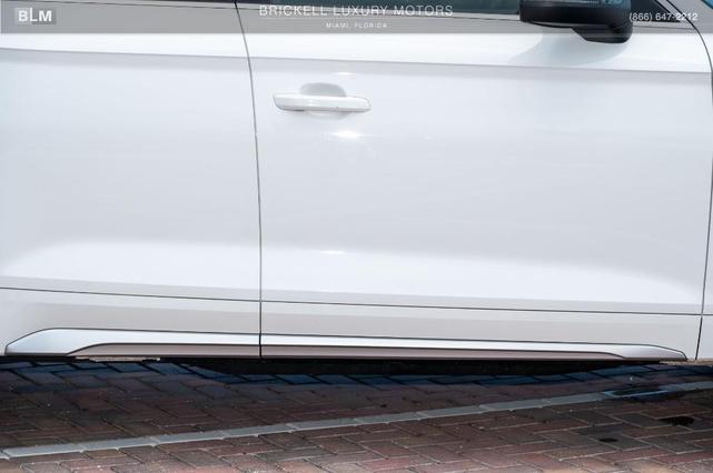 Photo of 2021 Ibis White Audi Q5